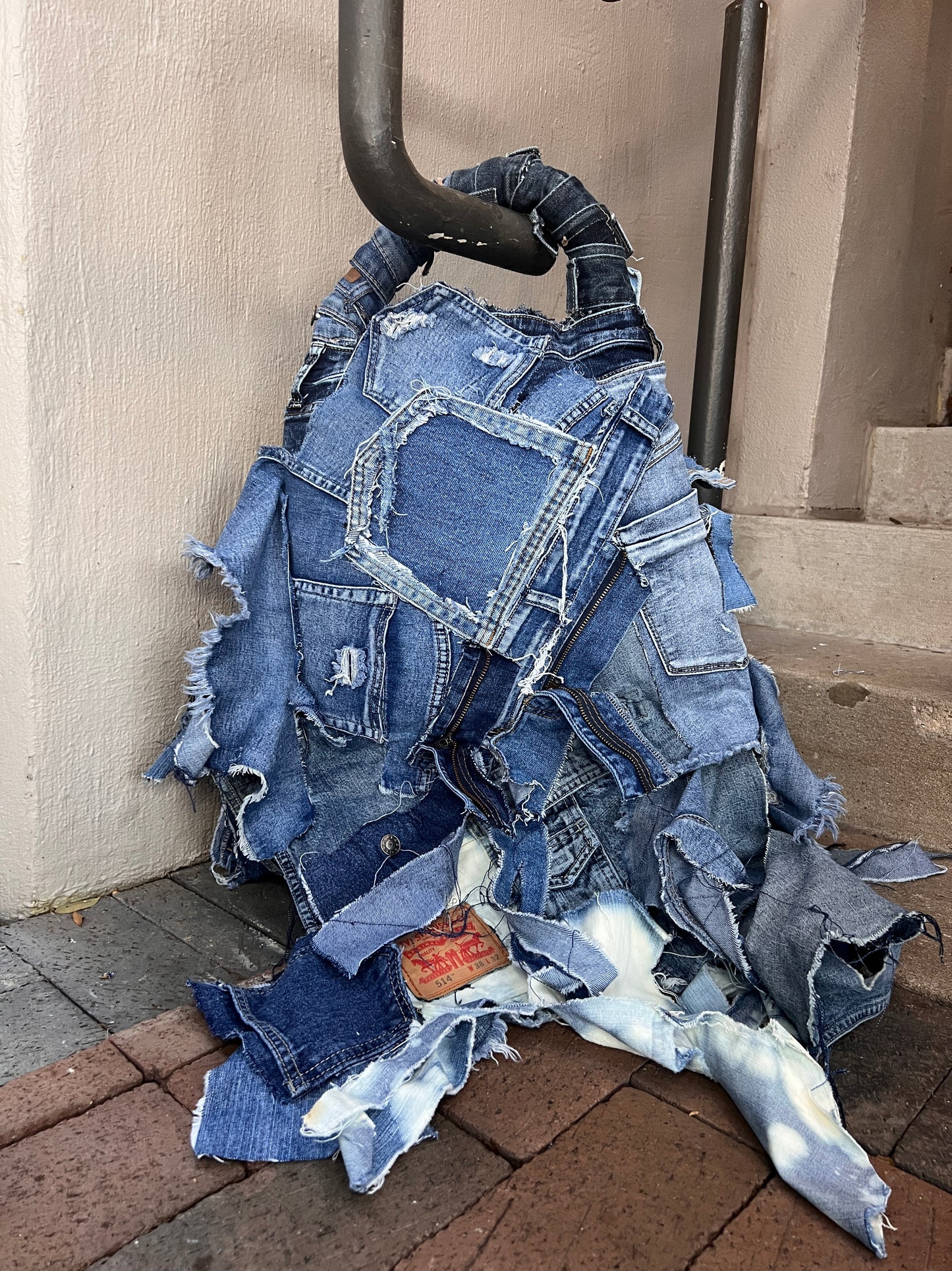 Las Vegas Traveling Ugly Denim Seen Queen Bag