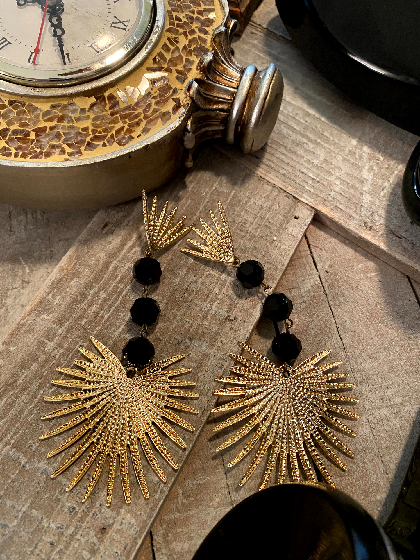 Becoming 70's Funk Retro Fan Earrings